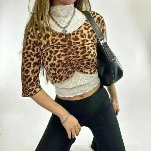 Lettuce  hem printed long sleeve - Picture 2 of 3